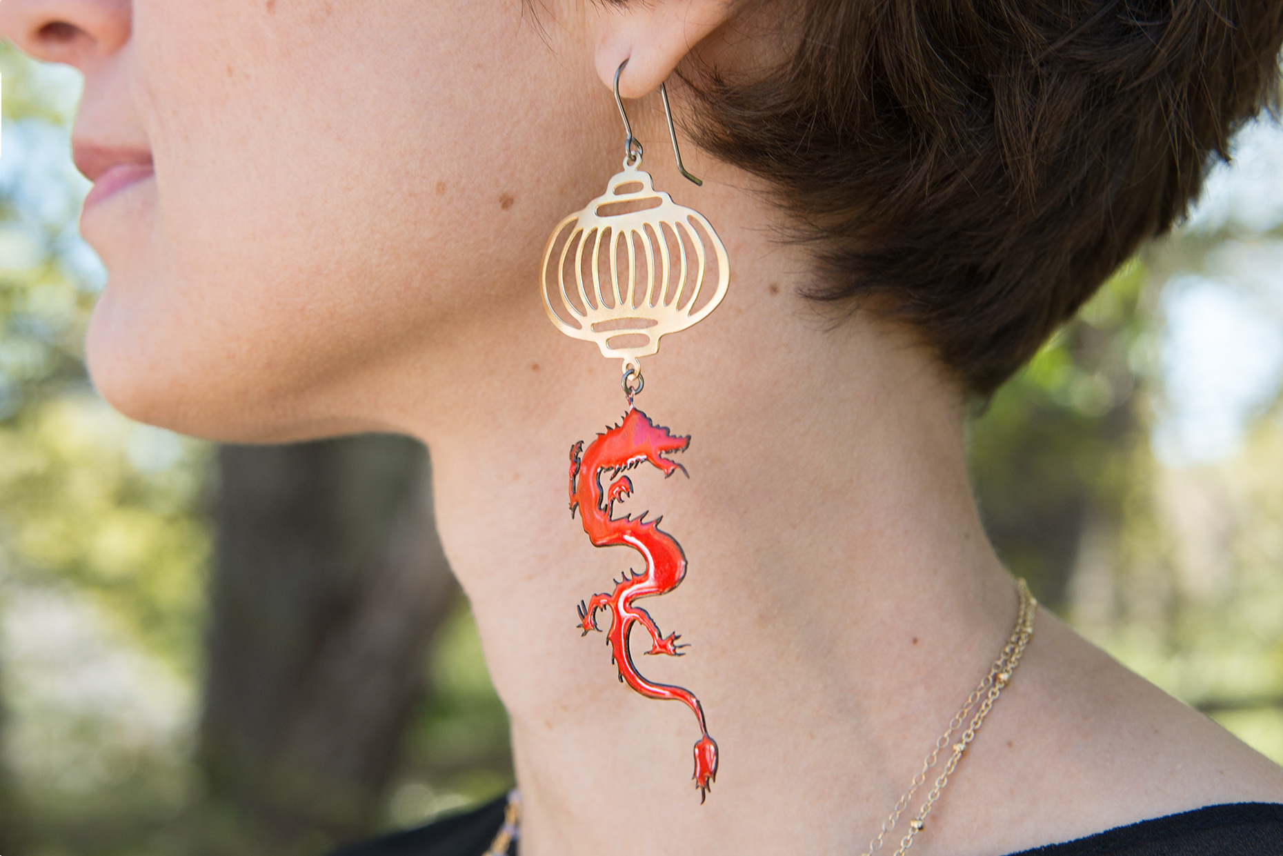 Catalogue product photography enameled dragon earrings
